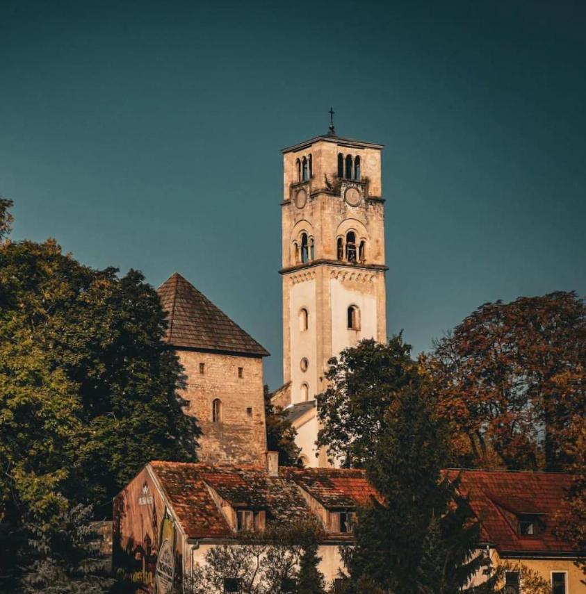 Svila Apartmani Bihac Luaran gambar